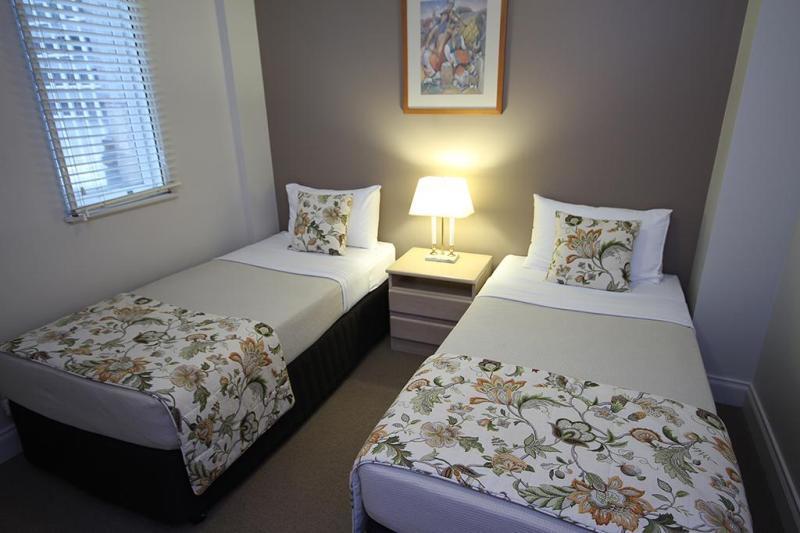 Manor Apartment Hotel Brisbane Exterior photo