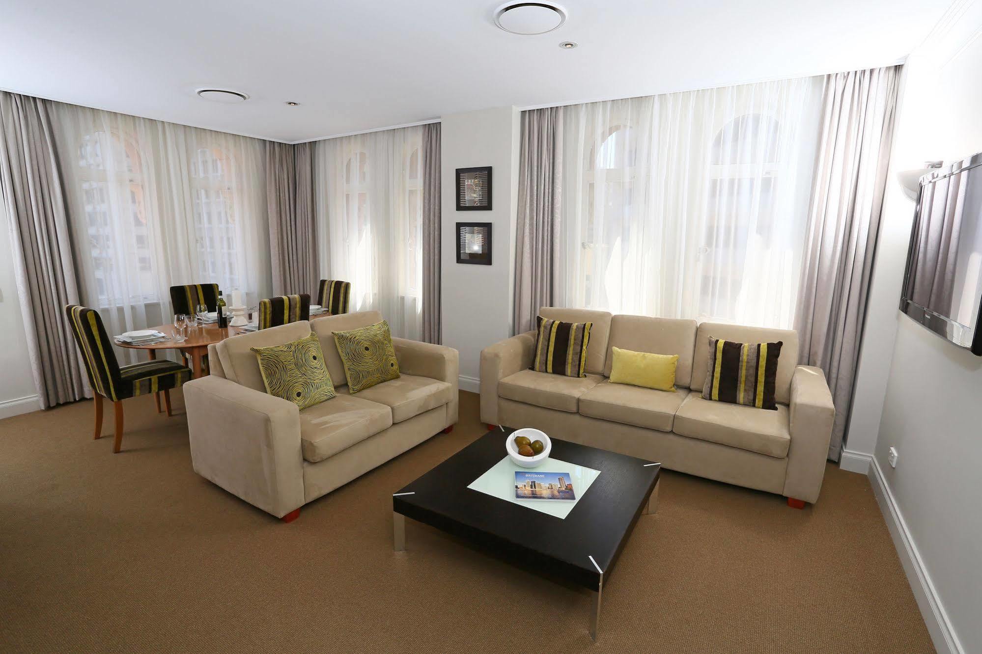 Manor Apartment Hotel Brisbane Exterior photo